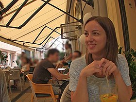 ブダペストでガチナンパ！Lilit（20）エッチなウクライナ女子を捕まえたのでいっぱい日本人のチ●コで気持ちよくさせちゃいました！！ サンプル動画サムネイル